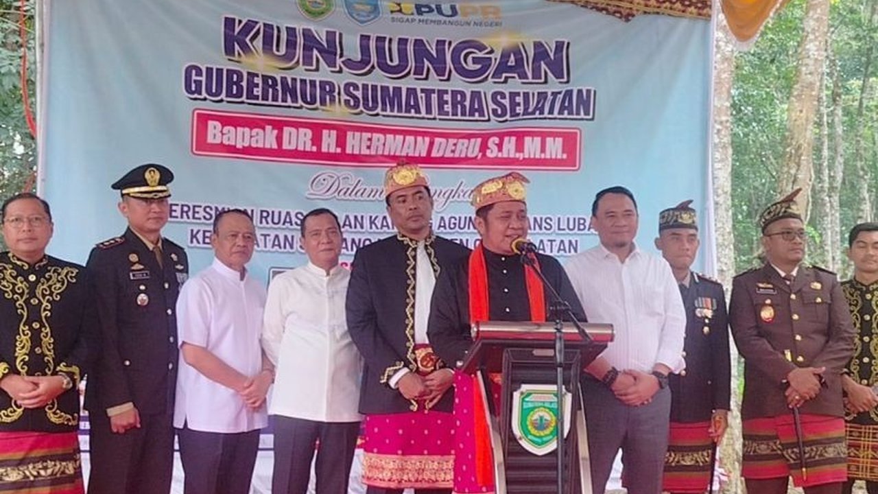 Dikebut! Gubernur Deru Dorong Pembangunan Jalan Strategis di OKU Selatan