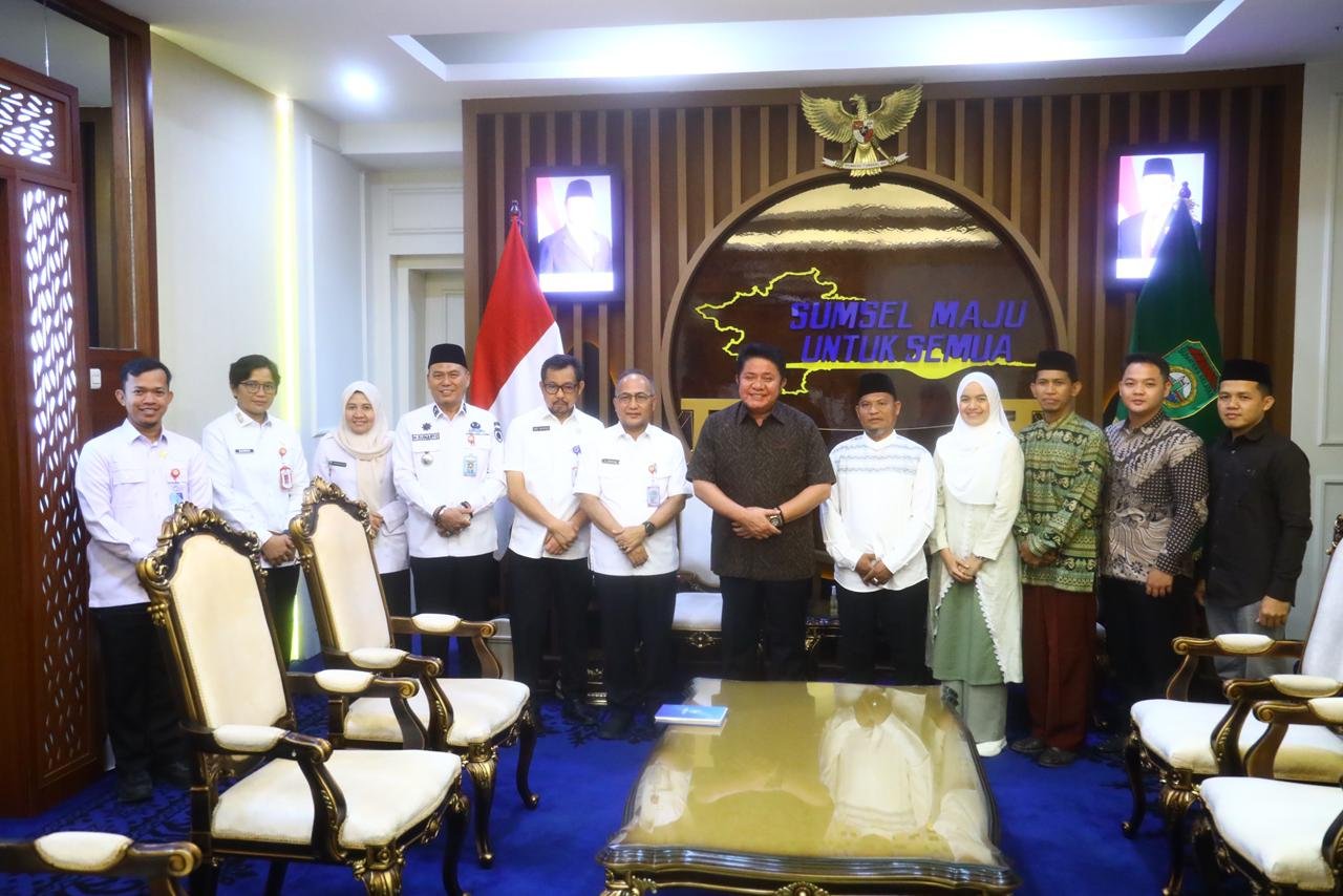 Herman Deru Terima Audiensi Alumni IKM Gontor Palembang, Perkuat Silaturahmi dan Validasi Data Alumni