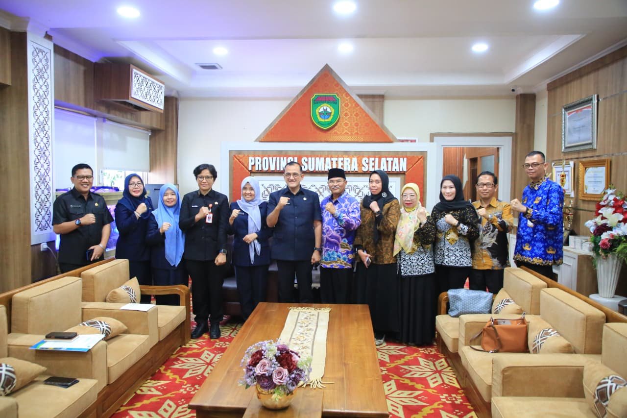 Sekda Sumsel Edward Candra Terima Silaturahmi Wakil Rektor III Universitas Tridinanti, Bahas Penguatan Kerja Sama Pengembangan SDM