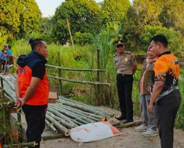 Jembatan di Ogan Ilir Ambruk Akibat Arus Deras, Akses Warga Terputus di Momen Lebaran