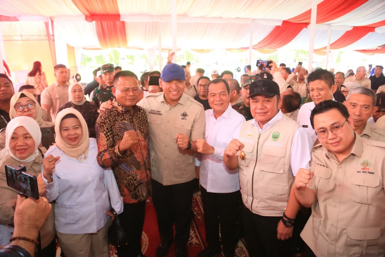 Gubernur Herman Deru Soroti Peran Strategis Petani saat Wamentan Sudaryono Lantik DPD HKTI Sumsel