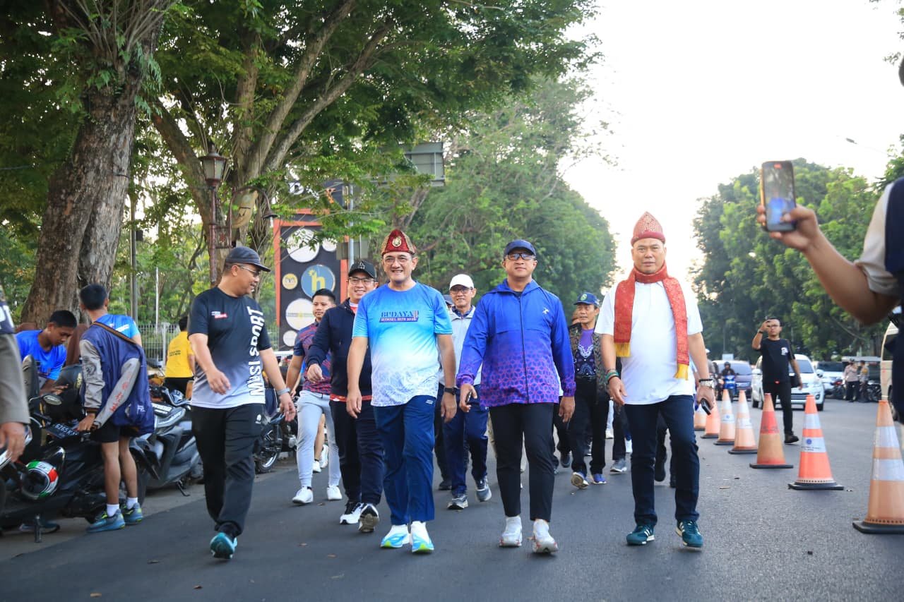Sekda Sumsel Edward Candra Buka Sumsel Budaya Run 2026, Dorong Gaya Hidup Sehat dan Pelestarian Budaya