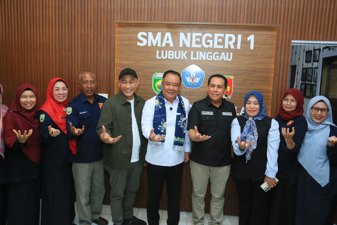 Wagub Sumsel Cik Ujang Tekankan Sinergi dan Kepedulian Lingkungan saat Kunjungi SMAN 1 Lubuklinggau