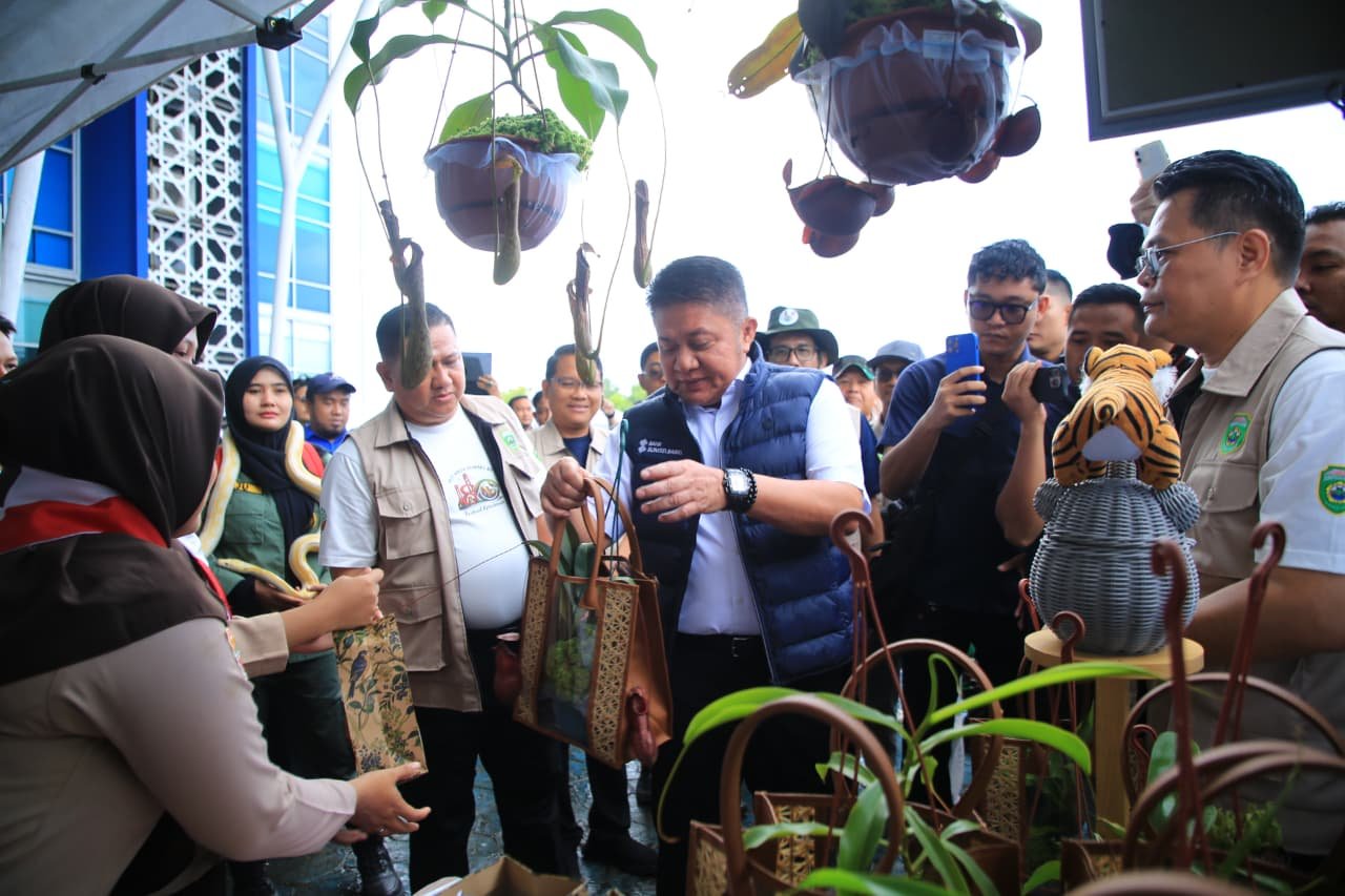 Gubernur Herman Deru Ajak Generasi Muda Jaga Hutan di Festival Kehutanan UIN Raden Fatah