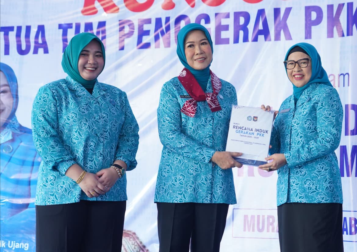 Feby Herman Deru Monitoring 10 Program Pokok PKK di Muratara, Resmikan Galeri UMKM dan Tinjau Stand UP2K